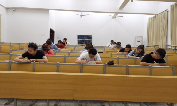 ade3d7b4893446d6bb694f8f45f1520e.jpg