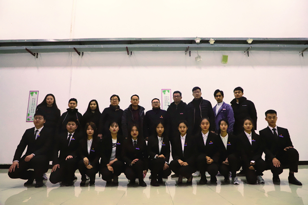 ae35abcec5194a72869c8dc135cc3344.jpg