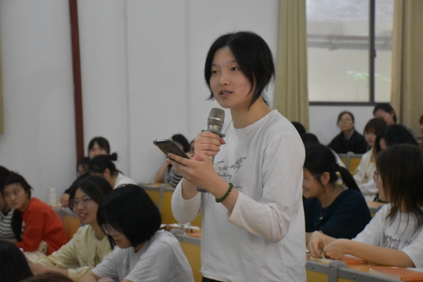 dd9a5cc9427044cd8e1d77d9906e9701.jpg