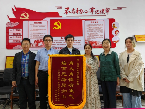 dfc6cacdf69d4526a046ac1d8ba59ae7.jpg